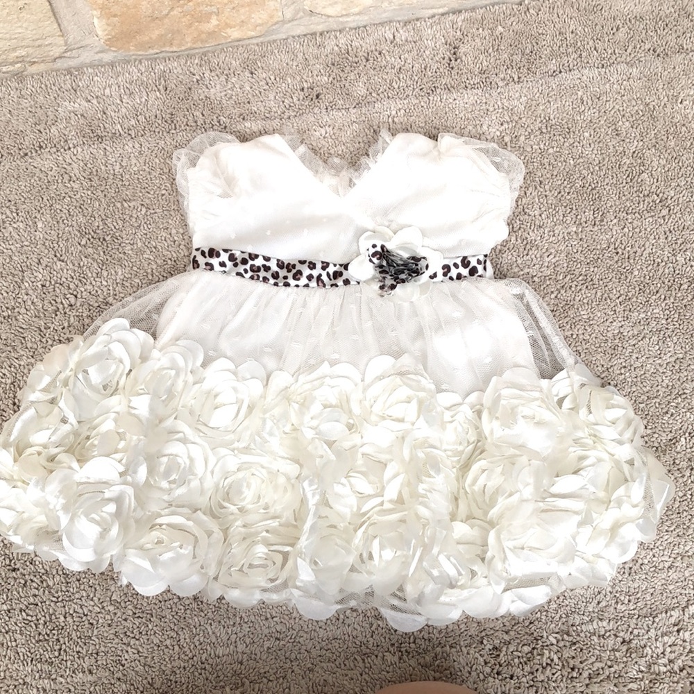 Nannette baby ivory 6/9 month girl dress